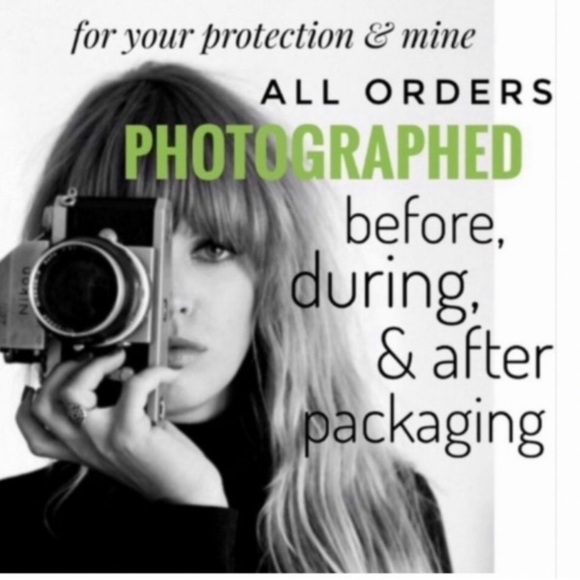 Gold Star Pearl Earrings - Picture 4 of 4